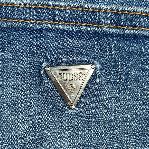 Y2K Guess Los Angeles Cut Off Distressed Jean Shorts Women’s 26 Floral Pockets - Picture 5 of 7